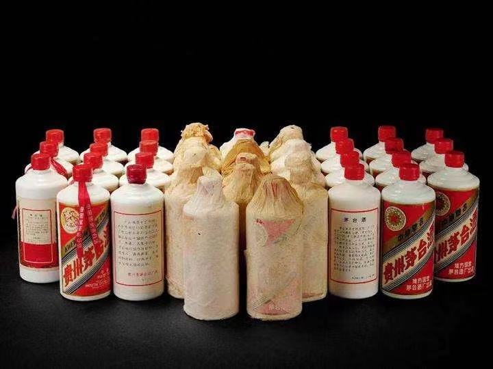 枣强日照岚山回收酒价格哪里回收(附近上门回收茅台酒）?